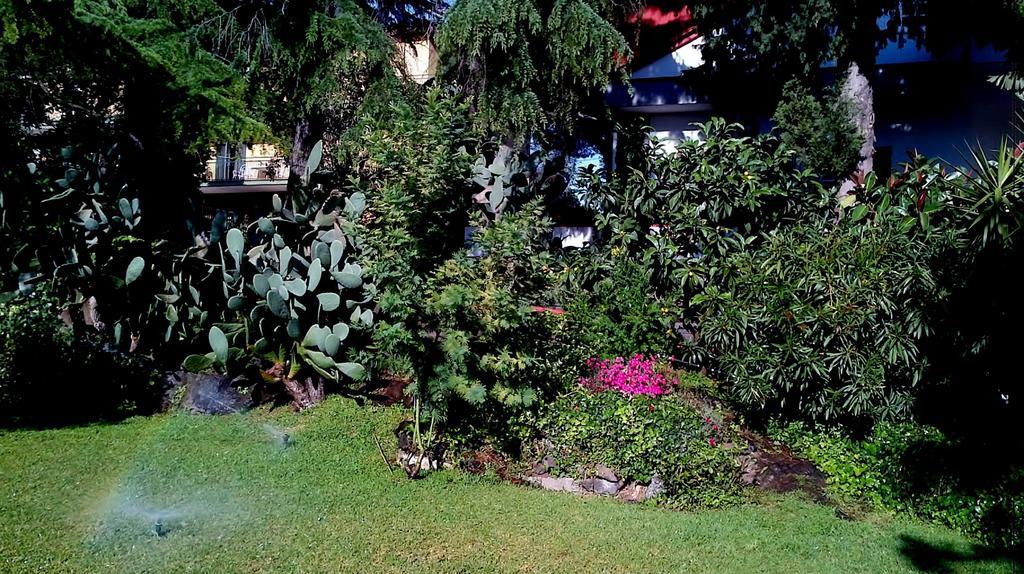 Bed And Breakfast Aloisio San Gregorio di Catania Luaran gambar