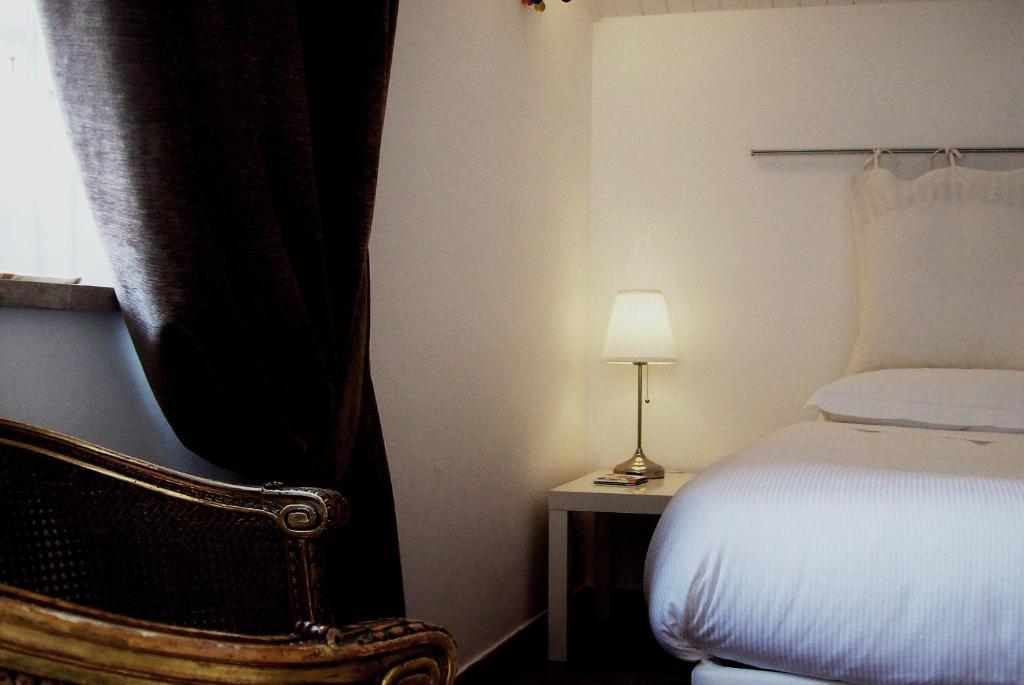 Bed And Breakfast Aloisio San Gregorio di Catania Bilik gambar